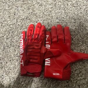 Red Performance Gloves